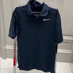 NIKE DRI-FIT ATHLETIC TENNIS BOYS SHIRT SIZE SMALL